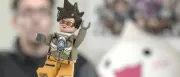 Teaser Bild von Overwatch Lego: Die Minifigur von Tracer wurde enthüllt
